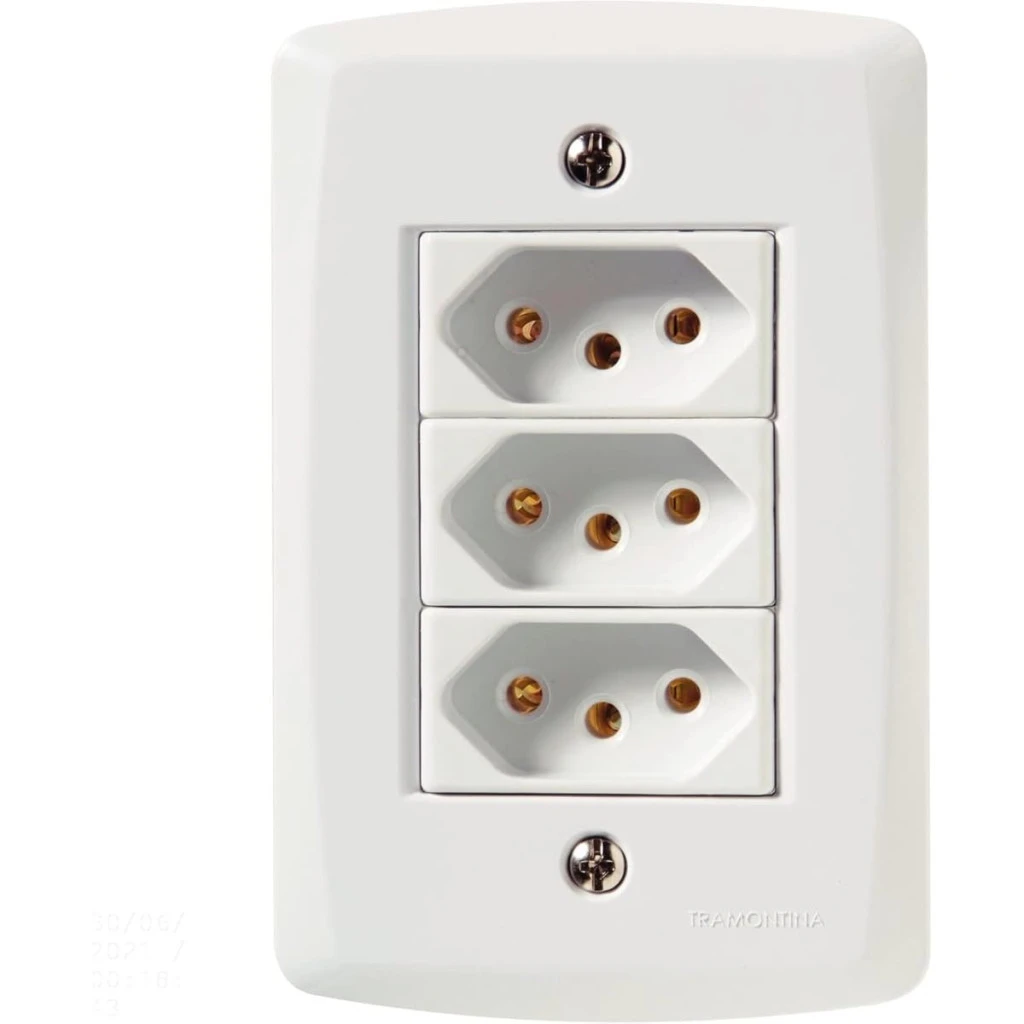 Conjunto de 3 Tomadas 2p+t 10a 250v Branco-tramontina-57145076