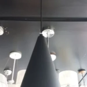 Pendente Caisma Cone Preto Fosco/ouro